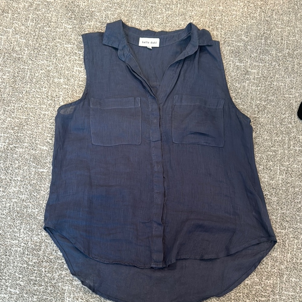 Bella Dahl Navy Sleeveless Button-Down Tank